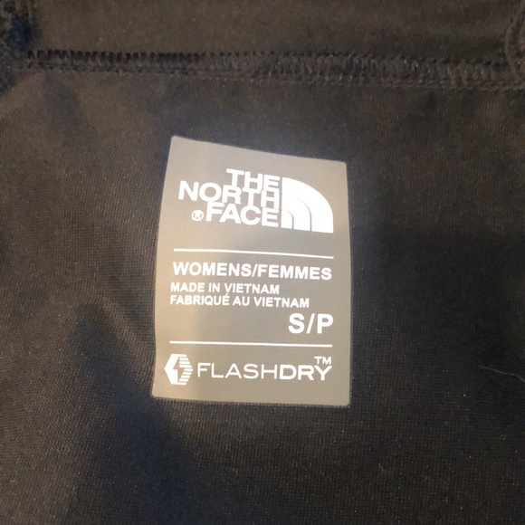 NWOT North face running jacket - Picture 3 of 6